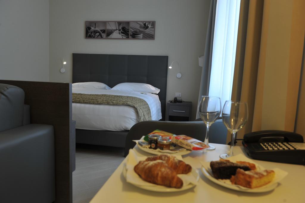Chc Business Residence Genua Pokój zdjęcie